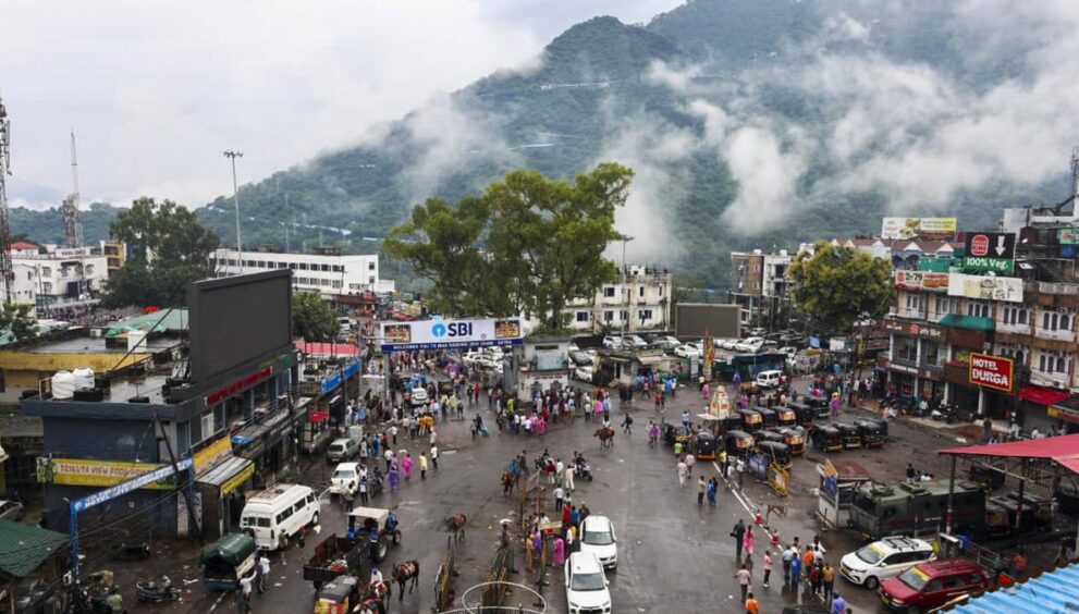 facing-outcry,-l-g-announces-probe-into-vaishno-devi-shrine-landslip-that-left-34-dead-on-august-26