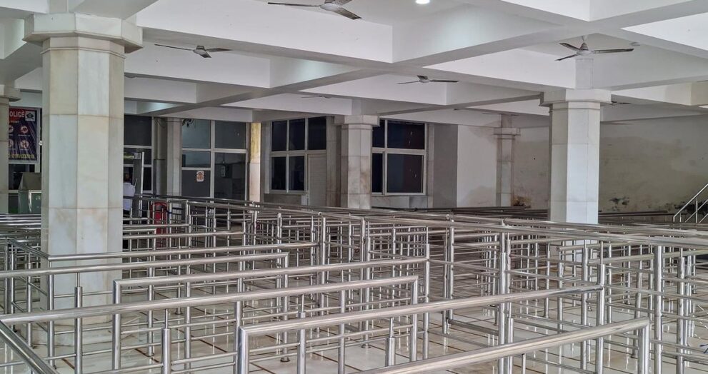 vaishno-devi-board-denies-disregarding-weather-advisories,-says-yatra-halted-before-cloudburst