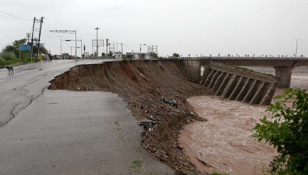 6,000-evacuated-as-major-rivers-flow-above-alert-level-in-j&k;-mata-vaishno-devi-landslip-toll-rises-to-34