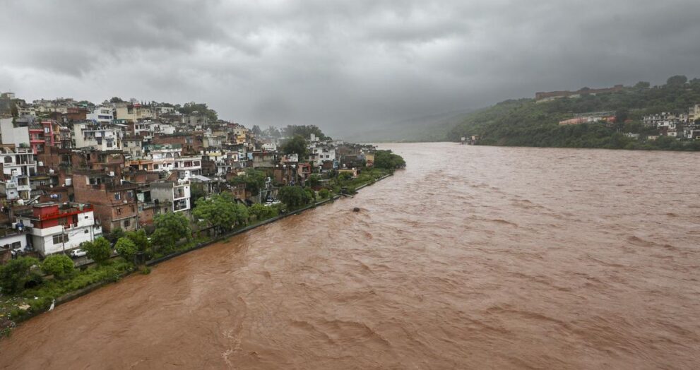 three-killed-as-torrential-rains-wreak-havoc-in-jammu