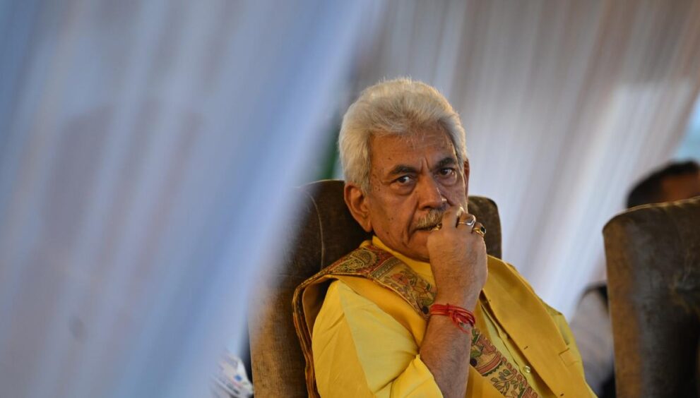 l-g-sinha-sacks-two-government-employees-for-anti-national-activities-in-j&k