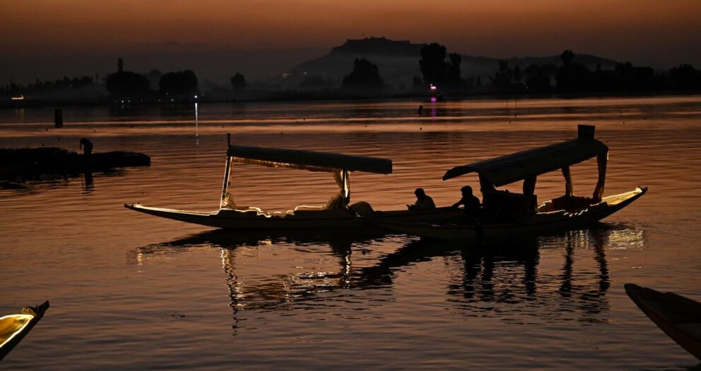 srinagar’s-dal-lake-hosts-first-ever-khelo-india-water-games-with-eyes-on-talent-for-olympics 