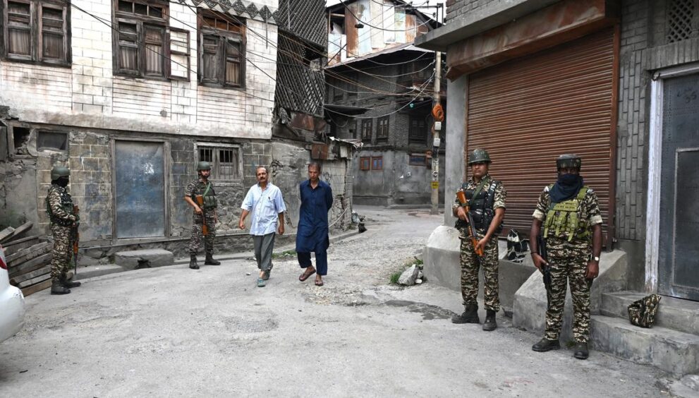 36-years-on,-police-raid-8-locations-in-kashmiri-pandit-nurse’s-killing-case-in-srinagar