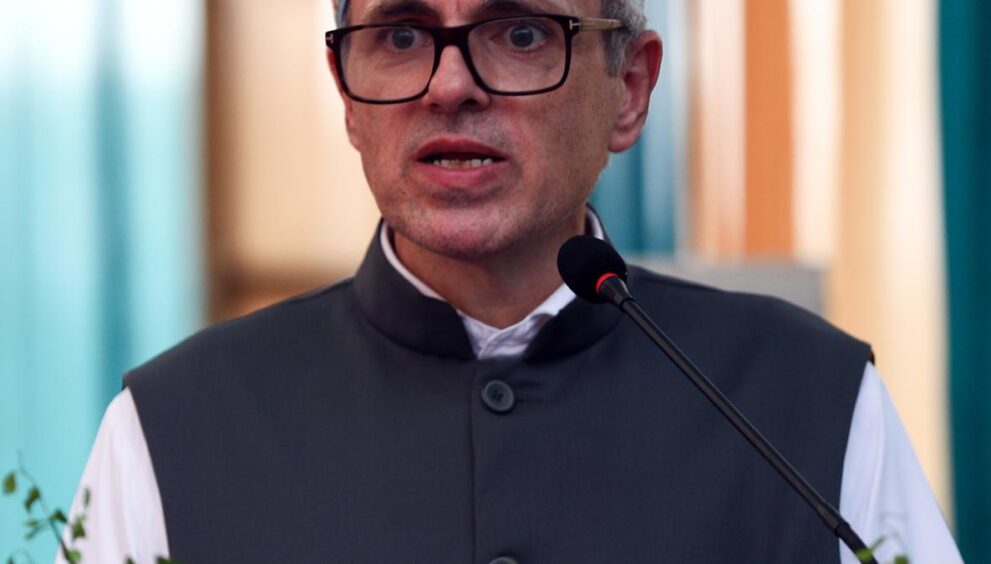 as-public-outcry-grows-over-rotten-meat-supply,-cm-omar-abdullah-orders-screening-of-check-posts-at-j&k-borders 