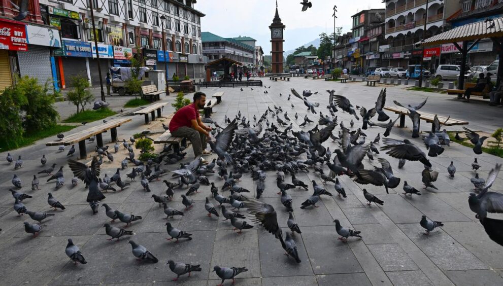 supreme-court-agrees-to-hear-on-august-8-plea-questioning-non-restoration-of-statehood-to-j&k