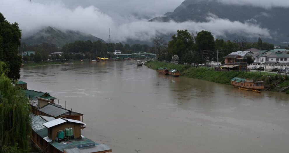 torrential-rains-across-j&k;-2-killed-in-house-collapse,-major-roads-closed