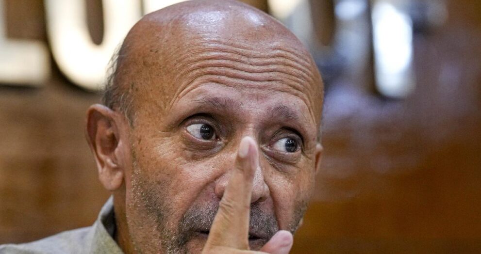 baramulla-mp-engineer-rashid-attacked-in-tihar:-awami-ittehad-party