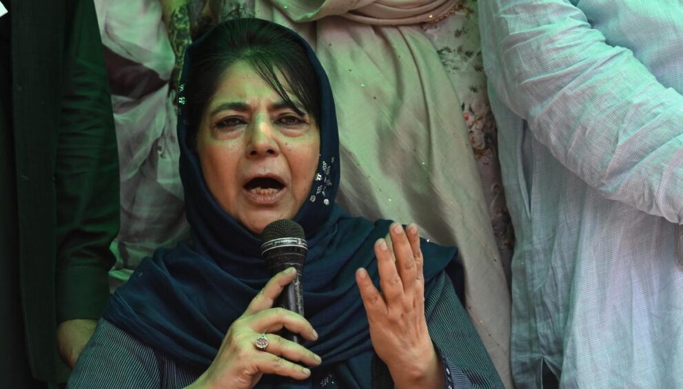 mehbooba,-sajjad-lone-claim-they-are-placed-under-house-arrest-in-j&k