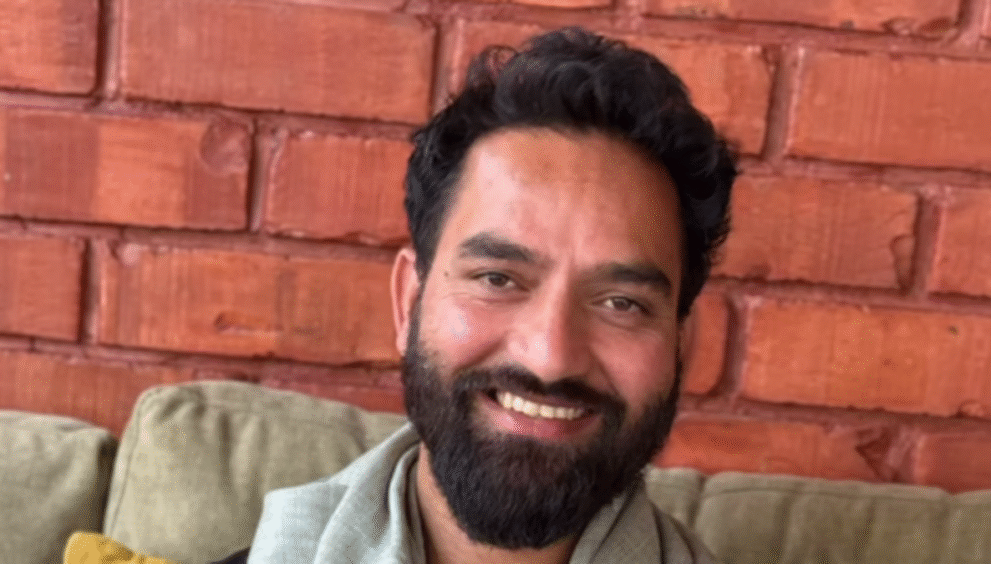 jammu-&-kashmir-high-court-notice-to-officials-as-aap-mla-challenges-arrest-under-psa