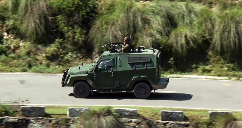 ‘chances-of-infiltration-high-along-loc-before-snowfall,-security-on-high-alert’:-bsf-kashmir-ig