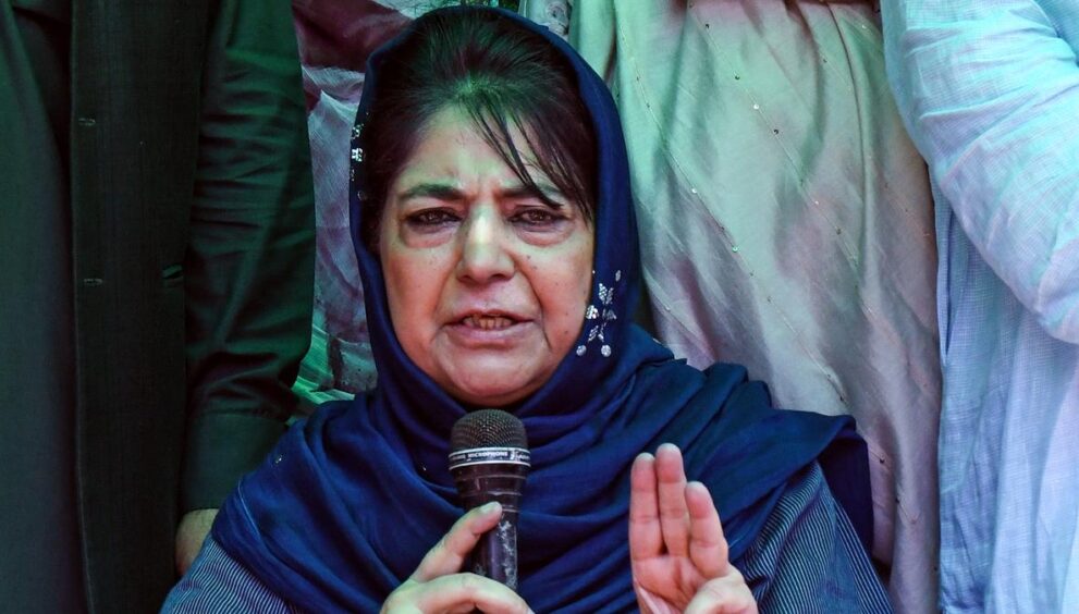 mehbooba’s-party-introduces bill-to-stop-evictions-in-j&k,-especially-in-tourist-hotspot-gulmarg