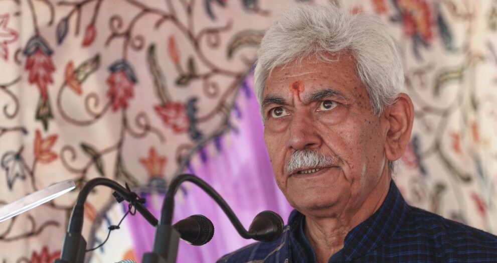 j&k-l-g-administration-suspends-police-officer-accused-of-thrashing-senior-official-in-jammu