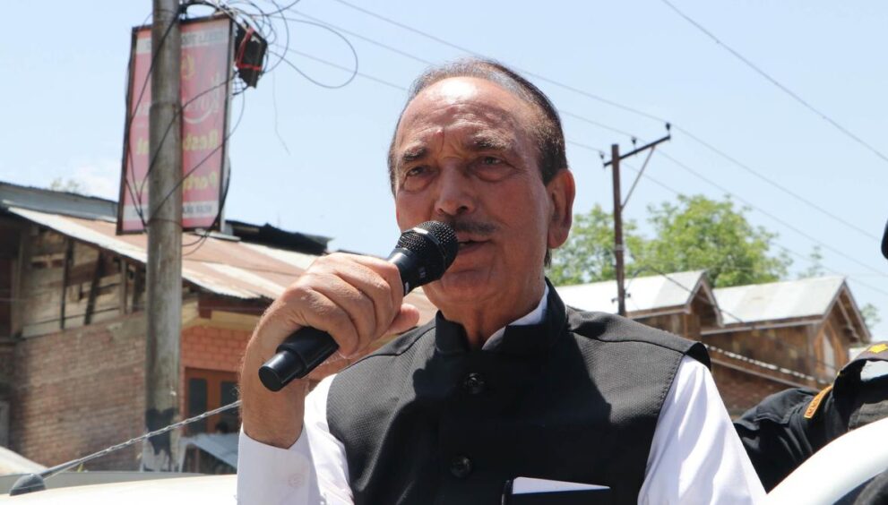 setback-for-ghulam-nabi-azad’s-party-as-two-former-ministers-among-leaders-back-in-congress
