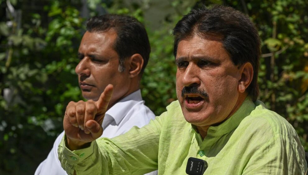 bjp-asks-j&k-cm-to-organise-anti-terror-rally-in-srinagar