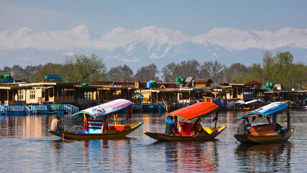 jammu-tales-|-review-of-gauri-shankar-raina’s-book,-u-turn-and-other-stories