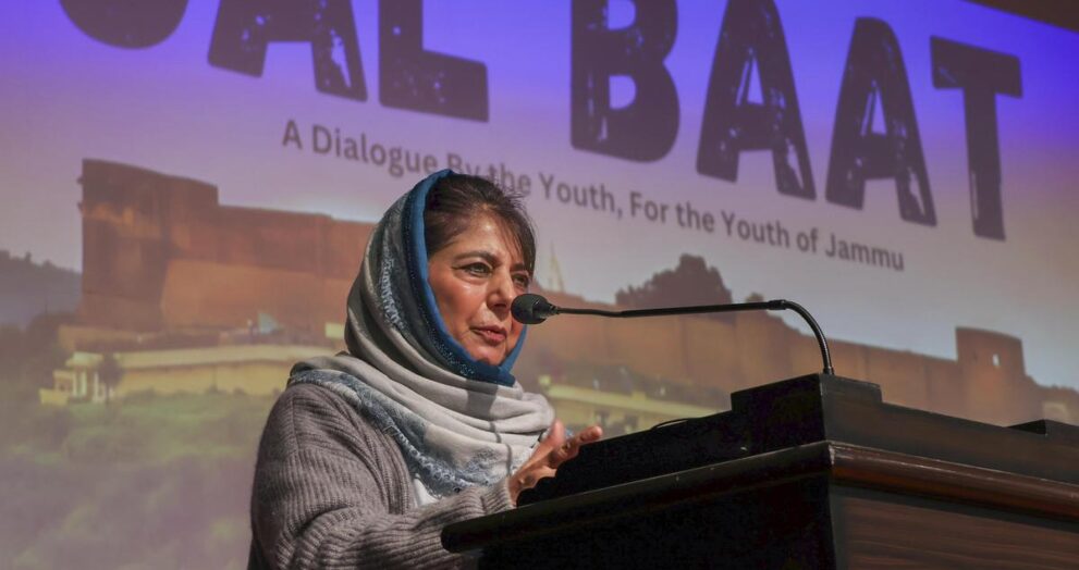 jammu-youth-open-up-about-issues-facing-region-at-pdp’s-gal-baath-initiative