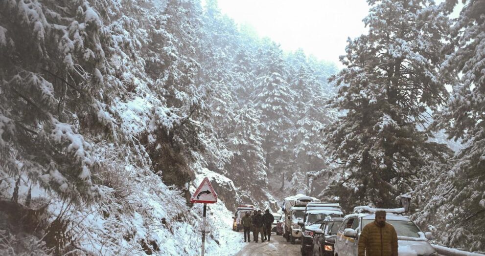 punjab,-haryana-reel-under-intense-cold;-sonamarg-coldest-at-minus-5.8-degrees-celsius