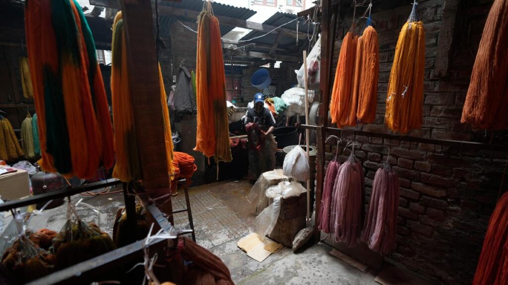 no-let-up-in-harassment of-kashmiri-shawl-sellers-in-himachal pradesh:-jksa