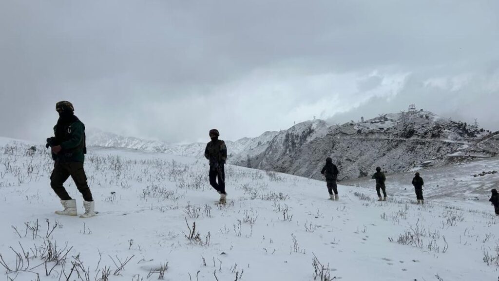 army-trains-villagers-in-upper-doda-as-anti-terror-preparedness-intensifies