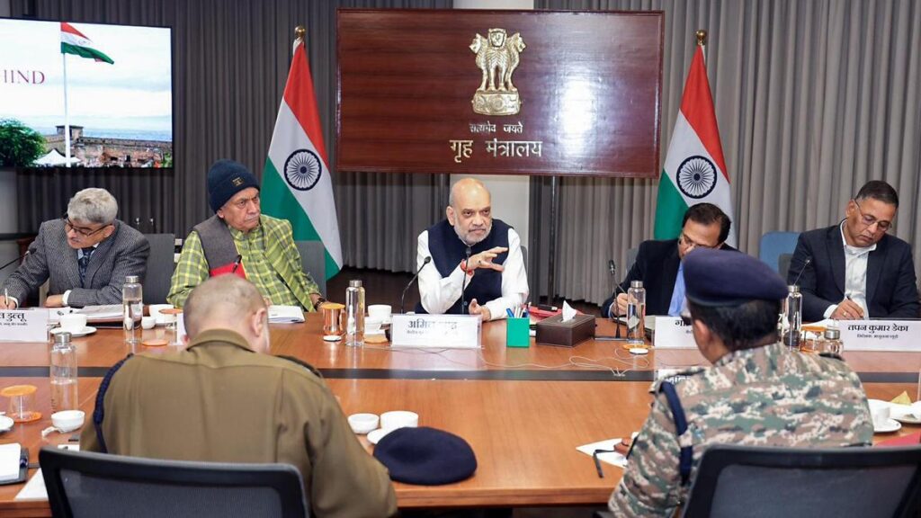 amit-shah-reviews-security-situation-in-j&k