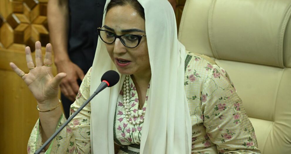 profiling-of-mosques-should-not-be-viewed-with-suspicion:-j&k-waqf-board-chairperson