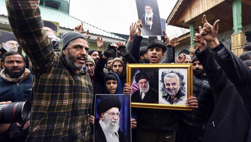 pro-iran-rallies-held-in-kashmir,-kargil