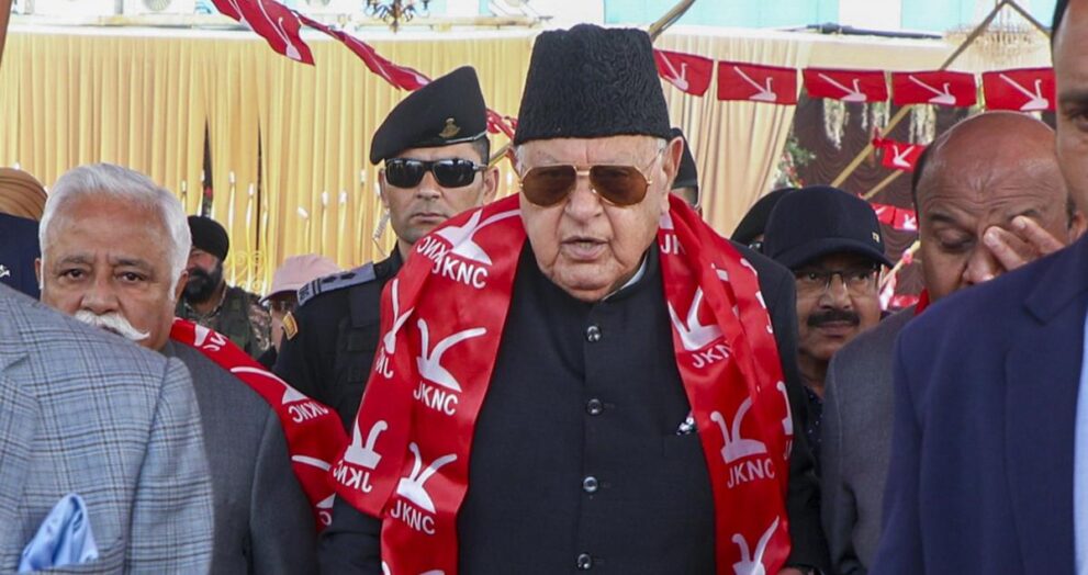 don’t-think-kashmiri-pandits-want-to-live-in-valley-permanently:-farooq-abdullah