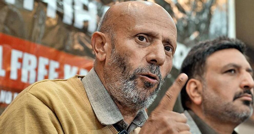 jailed-mp-rashid-expresses-concern-over-‘harassment’-of-journalists-in-kashmir