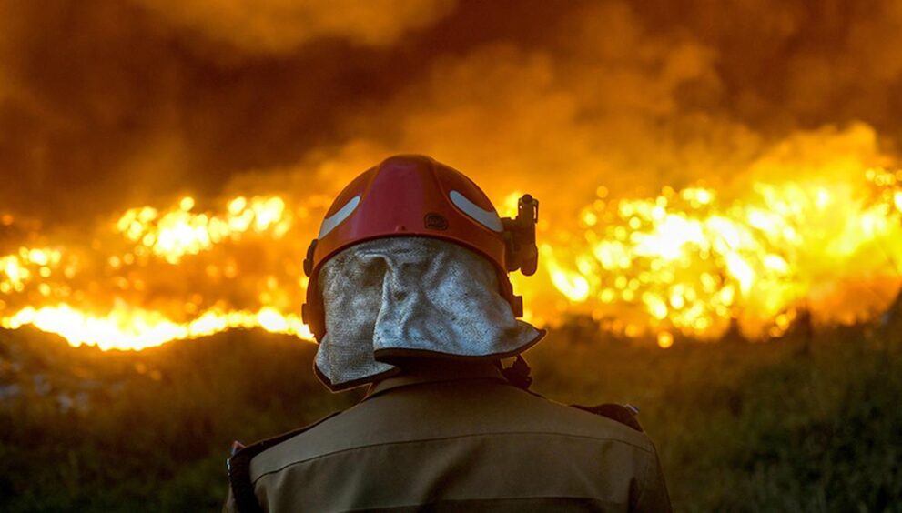 nine-houses,-bakery-unit-gutted-in-separate-fire-incidents-in-srinagar