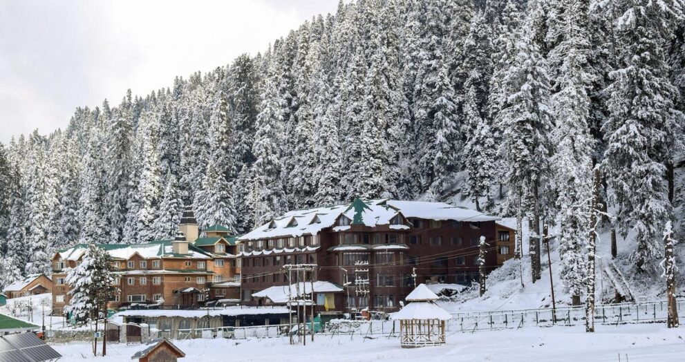 kashmir-minimum-temperature-rises;-snowfall-in-higher-reaches-brings-down-day-temperature