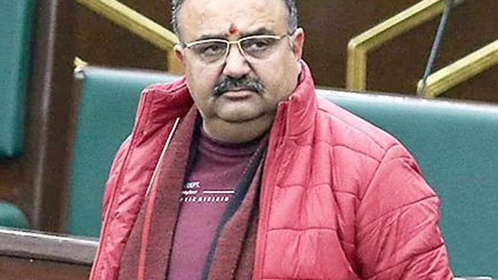 bjp-legislator-says-‘residents-of-kashmir-occupying-land-illegally-in-jammu’,-evokes-sharp-reactions