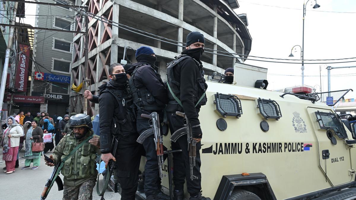 security-agencies-bust-massive-‘mule-account’-network-in-j&k;-fear-misuse-by-terror-groups