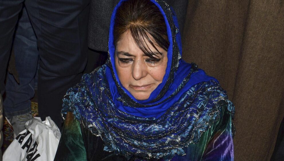 exclude-kashmir-apples-from-india-us.-trade-deal,-says-mehbooba