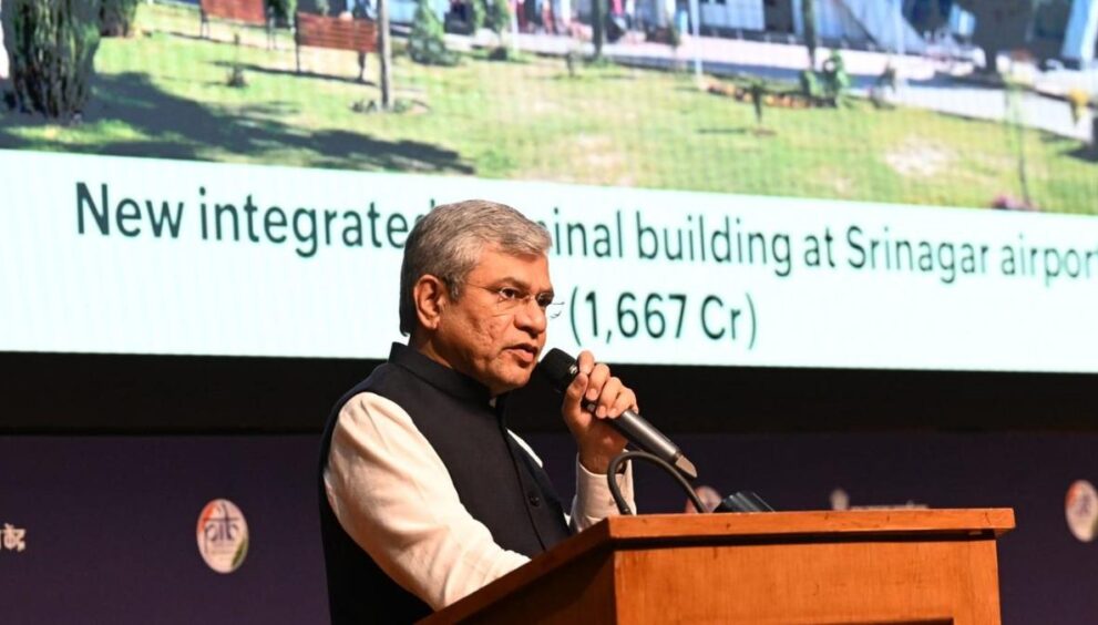 cabinet-clears-₹1,677-crore-srinagar-airport-expansion