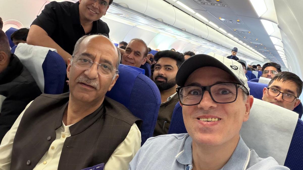 as-j&k-nears-ranji-trophy-win,-omar-heads-to-karnataka-to-cheer-for-the-home-team;-bjp-and-pdp-extend-support