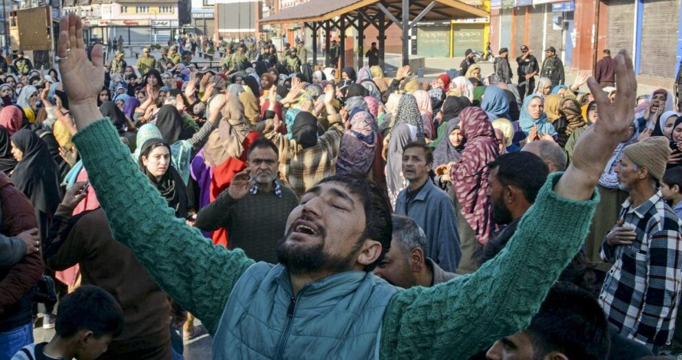 angry-protests-in-kashmir-over-khamenei’s-killing,-omar-appeals-people-to-‘uphold-peace’