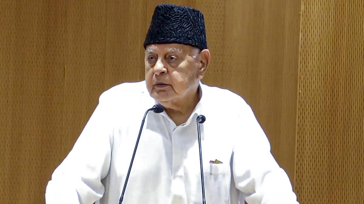 court-orders-framing-charges-against-farooq-abdullah,-others-in-jkca-‘scam’-case