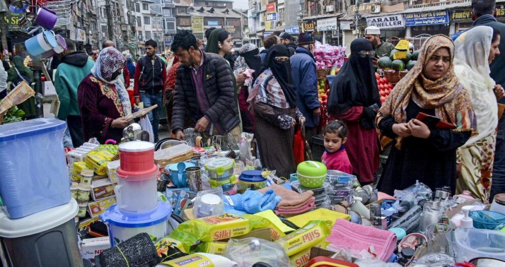 normalcy-returns-to-kashmir-after-six-days;-dgp-says-sustained-pressure-put-on-anti-national-elements