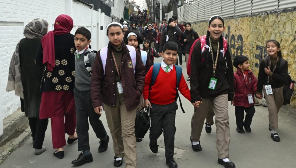 schools-reopen-in-kashmir