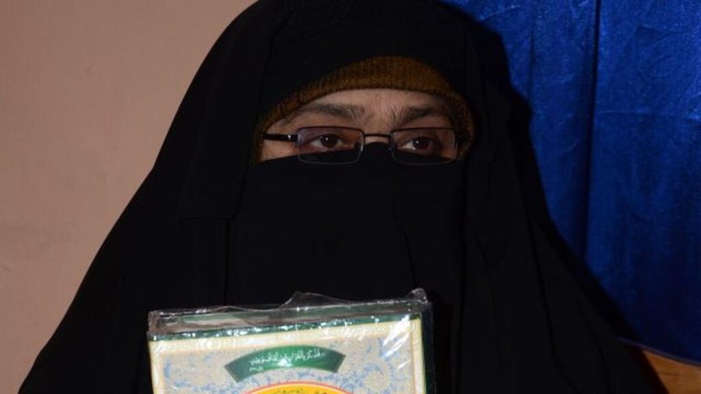 mehbooba,-mirwaiz-seek-relaxation-in-separatist-asiya-andrabi’s sentence