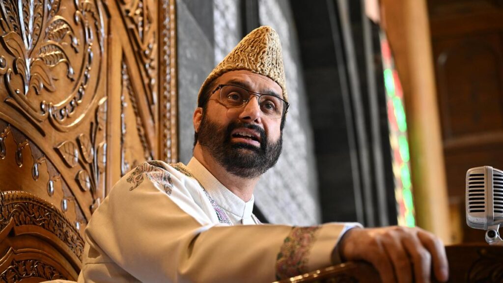 hopeful-of-a-breakthrough-at-the-islamabad meeting-over-iran-us.-war:-mirwaiz