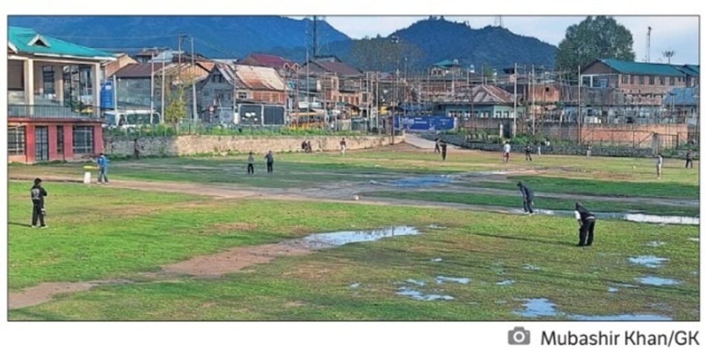 after-rain-soaked-week,-sports-lovers-eye-return-to-grounds-in-kashmir