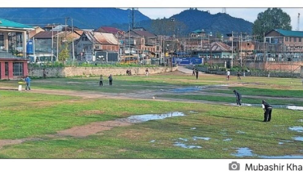after-rain-soaked-week,-sports-lovers-eye-return-to-grounds-in-kashmir