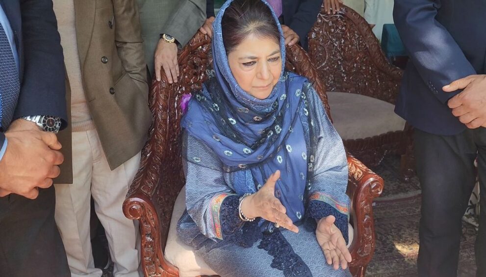 conflict-between-iran-and-us-israel-combine-can’t-be-resolved-overnight:-mehbooba-mufti