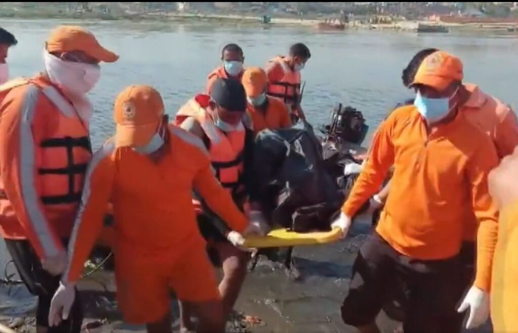 15-killed-in-mathura-boat-capsize-incident