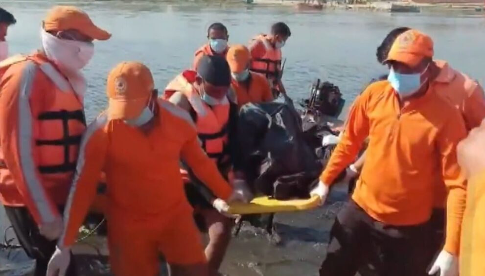 15-killed-in-mathura-boat-capsize-incident