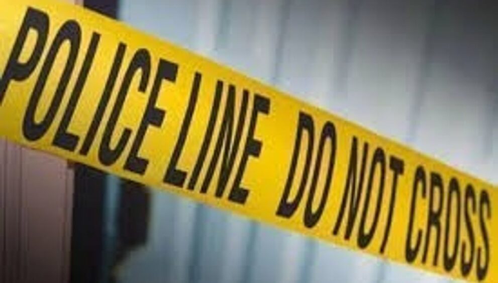 woman-sets-herself-ablaze-in-srinagar’s-lal-chowk,-hospitalised