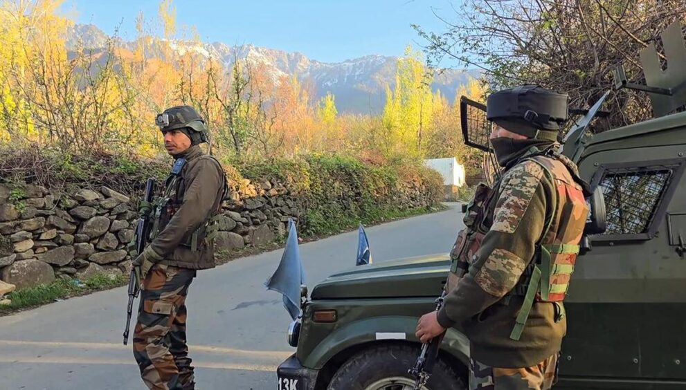 j&k-police-file-chargesheet-against-10-accused-part-of-‘doctors’-terror-module’