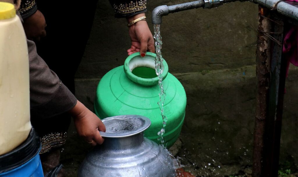unsafe-drinking-water-in-shopian-prompts-public-health-fears