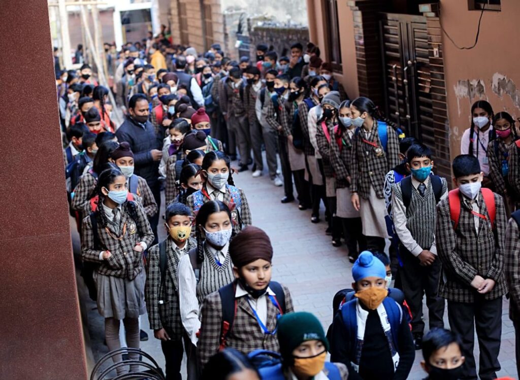 fee–salary-linkage-model?